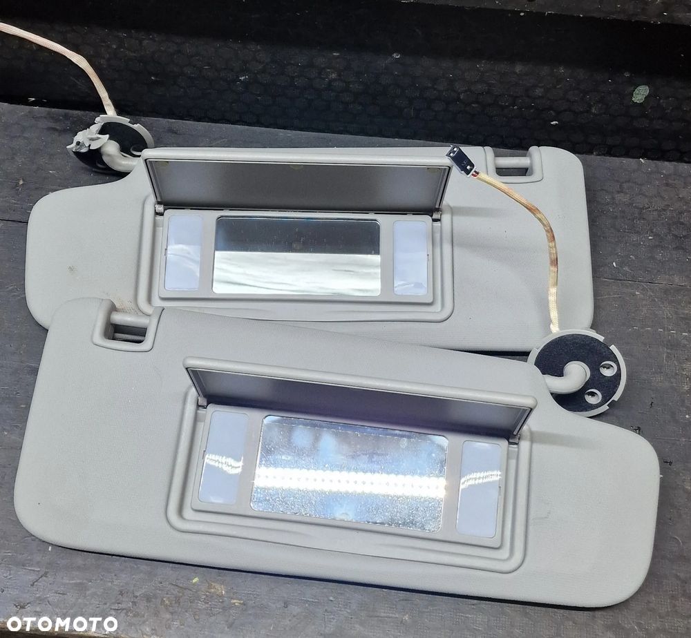 OSŁONA PRZECIWSŁONECZNA PRAWA LEWA 39046137 39046141 OPEL ASTRA K V - 2