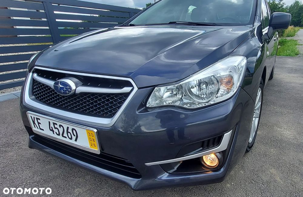 Subaru Impreza 2.0i Active - 3