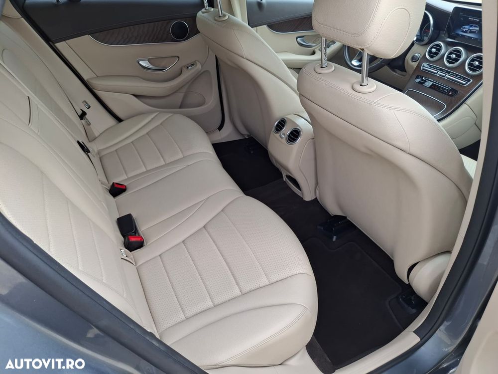 Mercedes-Benz GLC 250 d 4MATIC 9G-TRONIC - 13