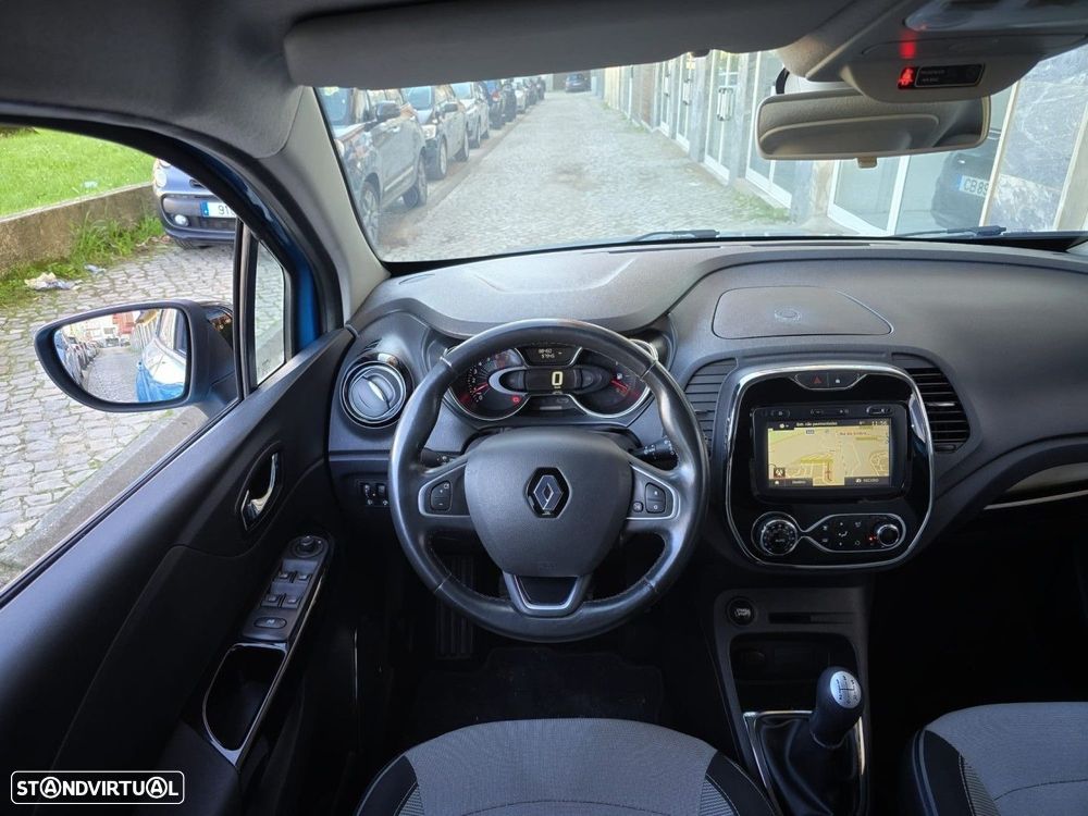 Renault Captur 0.9 TCE Exclusive - 23