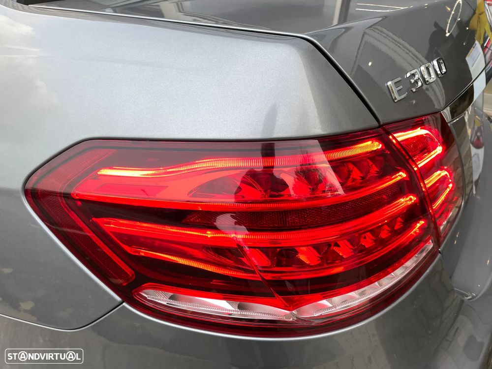 Mercedes-Benz E 300 Bluetec Hybrid Avantgarde - 12