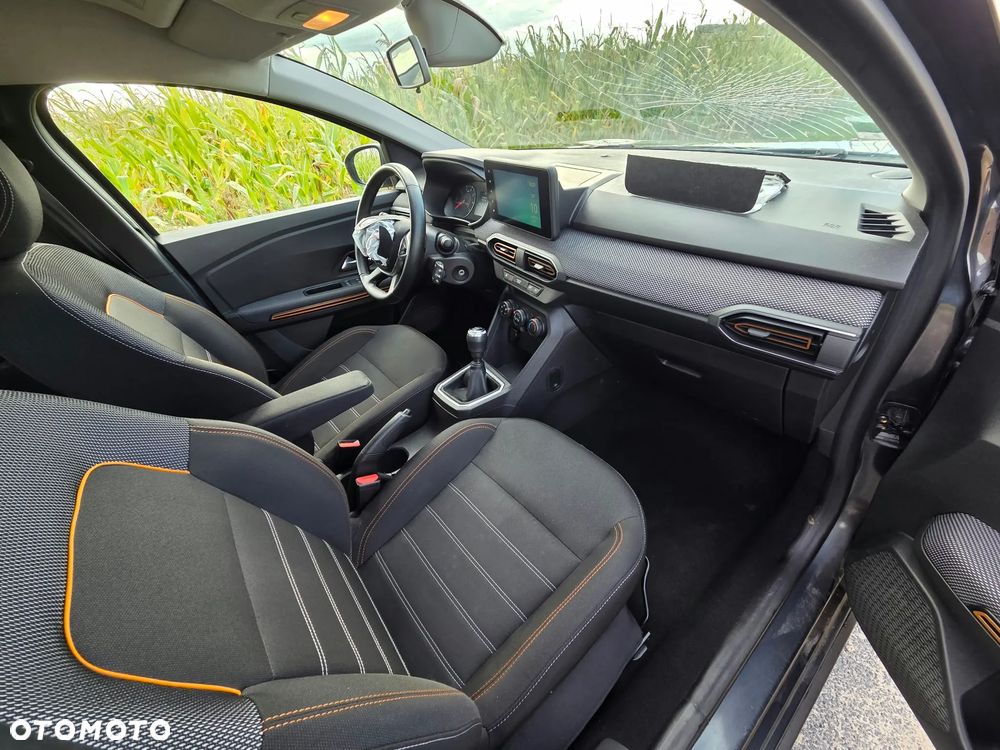 Dacia Sandero Stepway 1.0 TCe SL Celebration S&S - 17