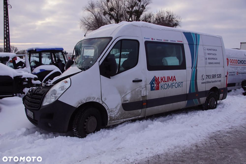 Auto na części - Opel Movano B II Lift L3H2 2.3 CDTI 131 KM M9T704 PF6018 GNY 2018R Silnik Skrzynia Drzwi Błotnik Zderzak Szyba Klamka Lusterko Lampa Deska Kokpit Sterownik Moduł Czujnik Licznik Panel Kierownica - 2
