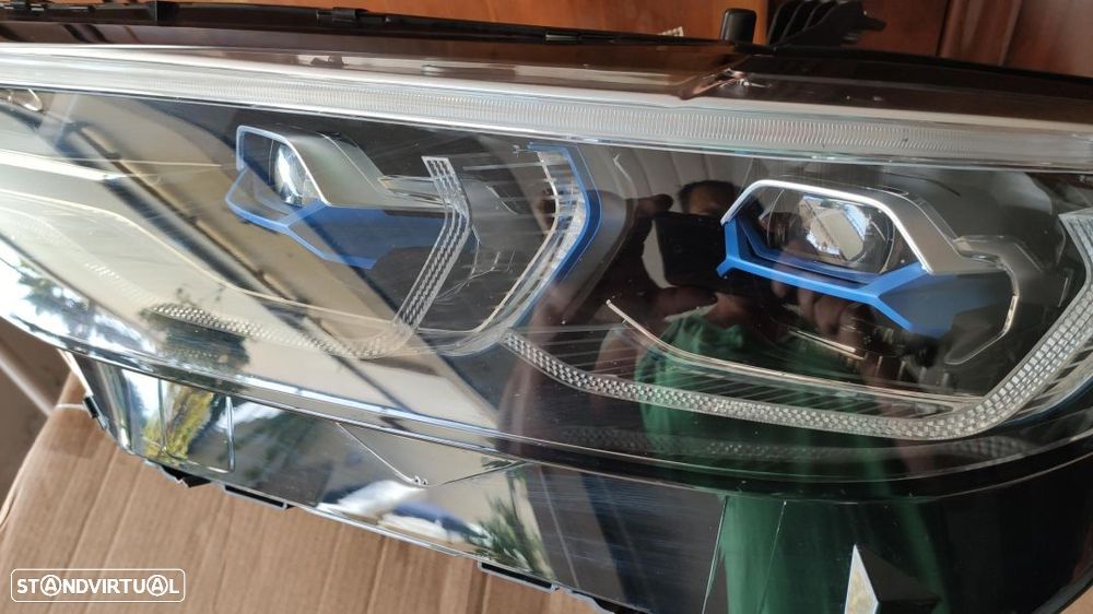 farol esquerdo Laser led BMW X7 - 4