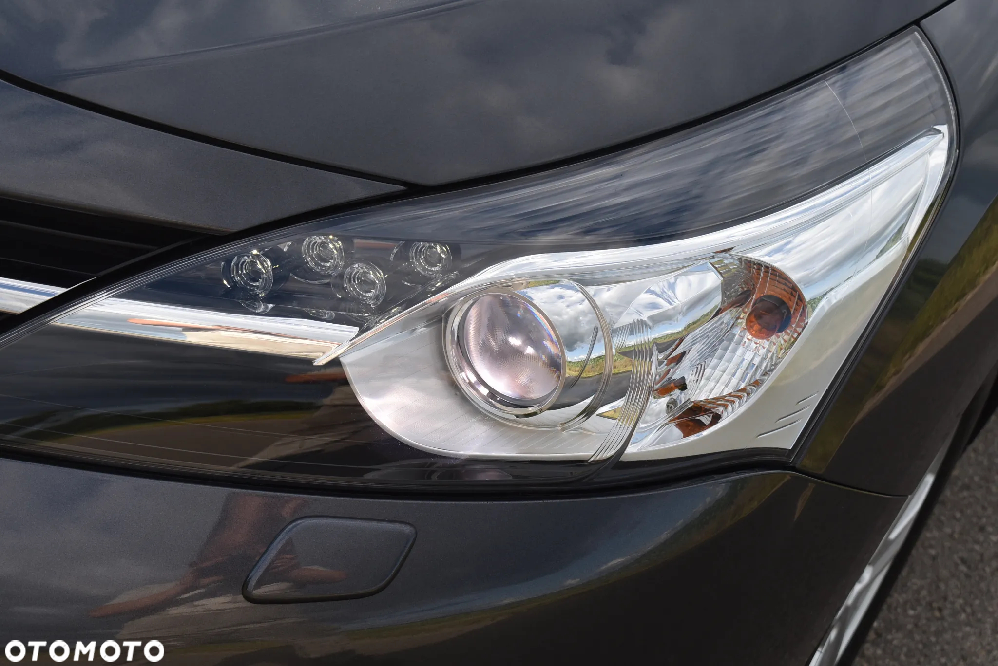 Toyota Verso 1.8 Premium MS EU6 - 21