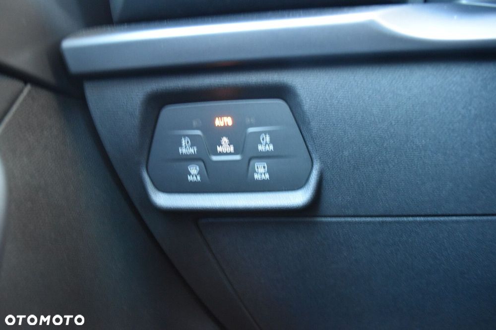 Cupra Formentor 1.5 eTSI mHEV DSG - 25