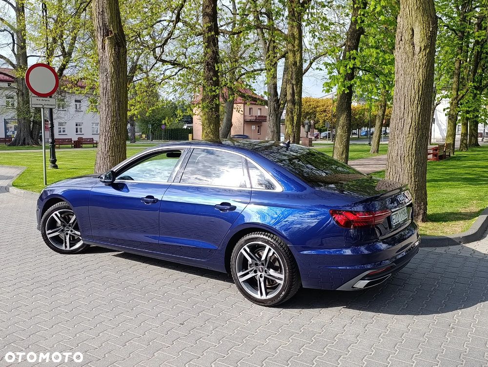 Audi A4 Limousine 35 TFSI mHEV S Line S tronic - 12