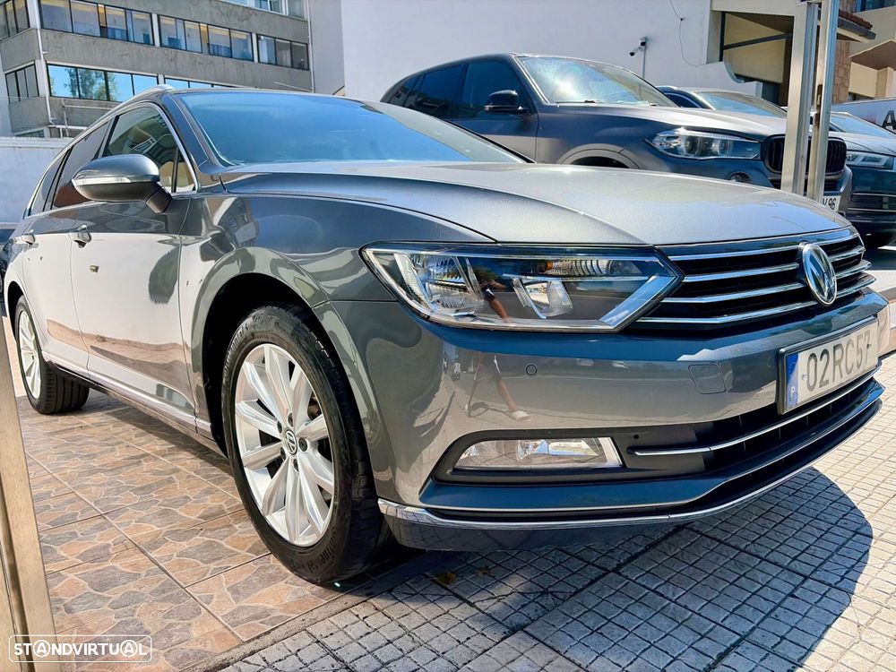 VW Passat Variant 2.0 TDI Highline DSG - 1