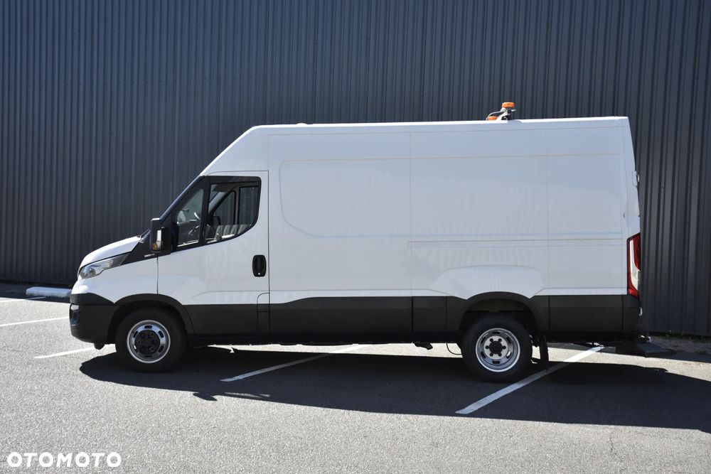 Iveco DAILY 35C15 - 8
