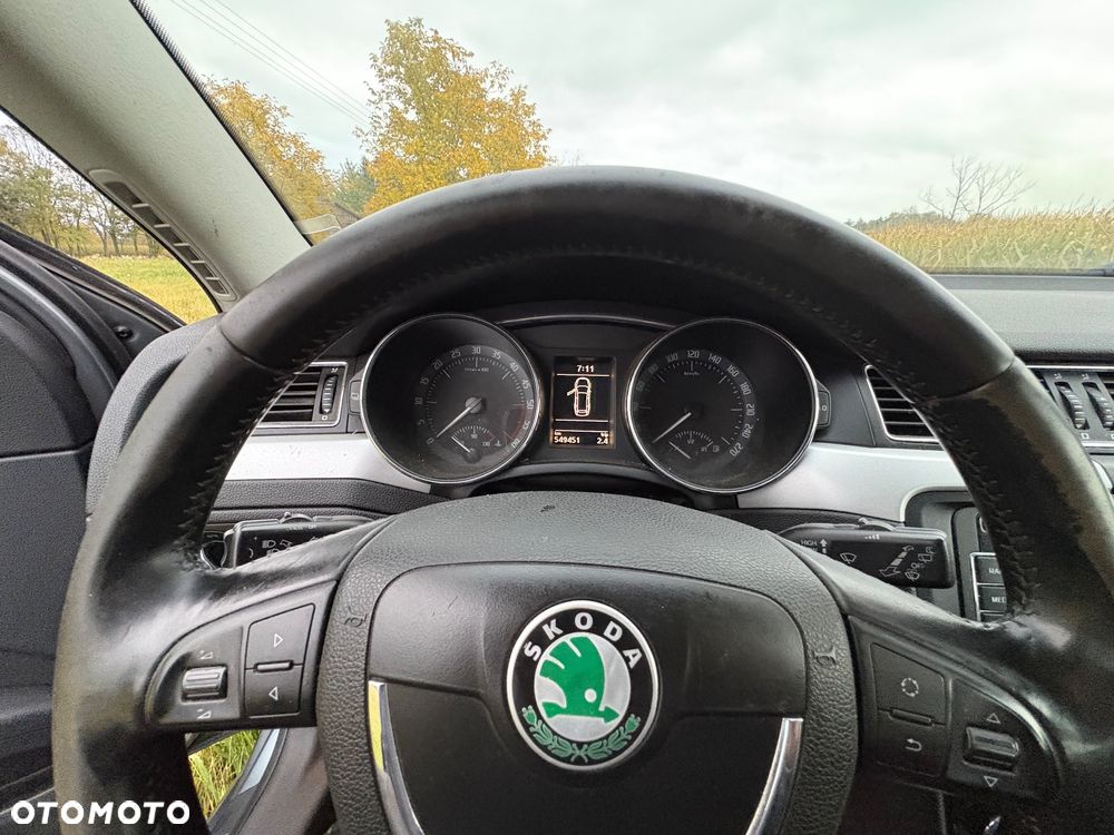 Skoda Superb - 9