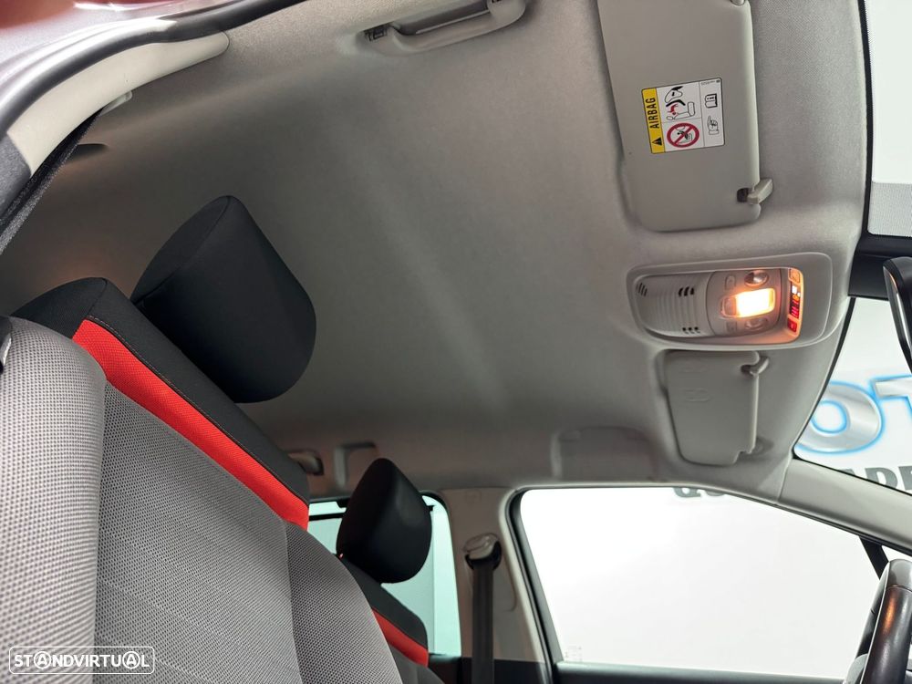 Citroën C3 Aircross 1.2 PureTech Shine - 52