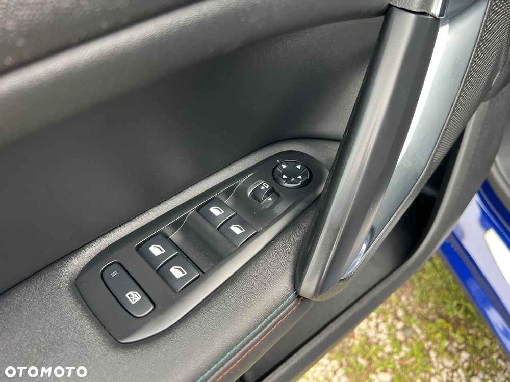 Peugeot 308 PureTech 130 GPF EAT8 Stop & Start Tech Edition - 28