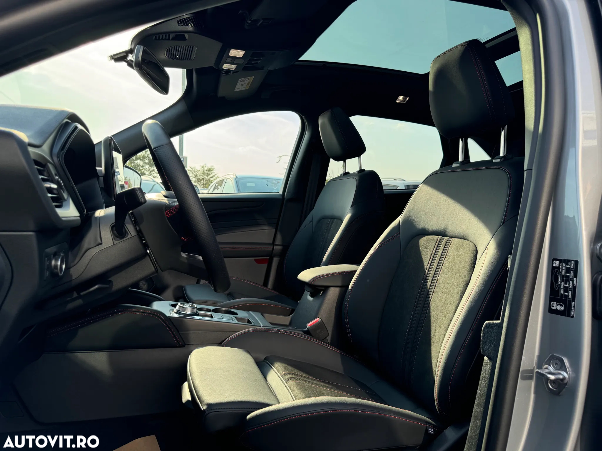 Ford Kuga - 16