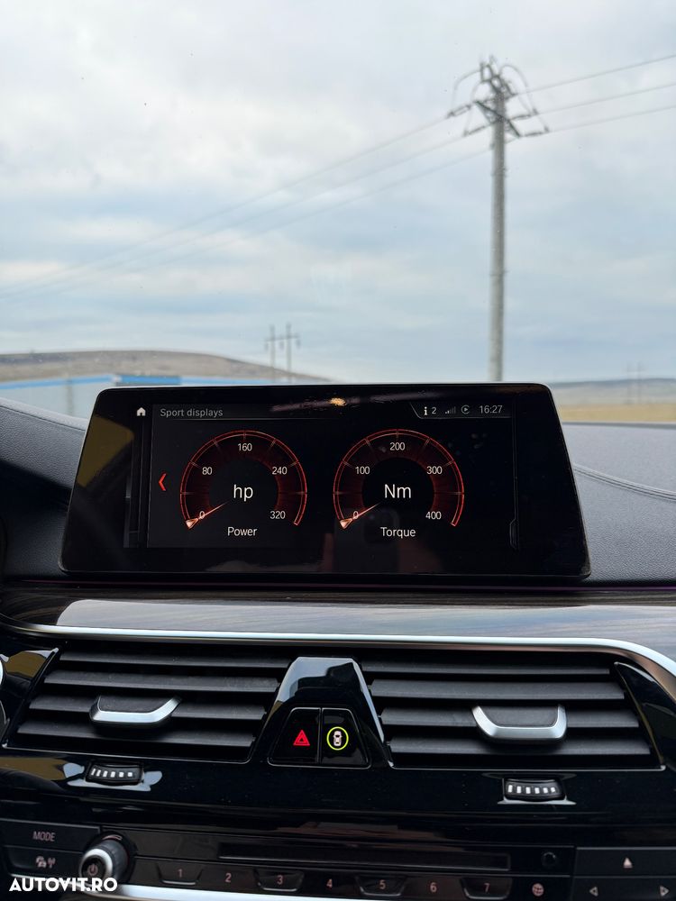 BMW Seria 5 530i xDrive AT - 7