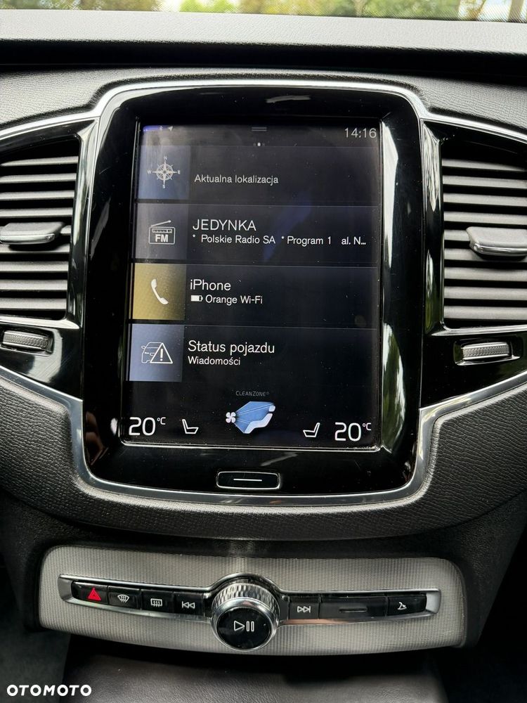 Volvo XC 90 - 41