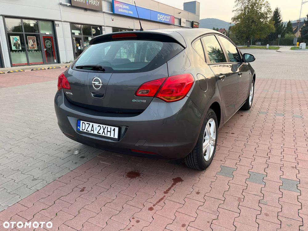 Opel Astra - 5