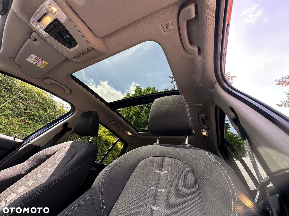 BMW Seria 2 220d xDrive Advantage - 12