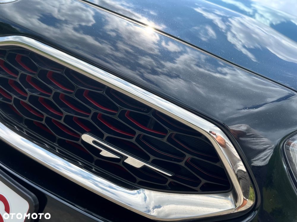 Kia ProCeed 1.6 T-GDI DCT7 OPF GT - 16