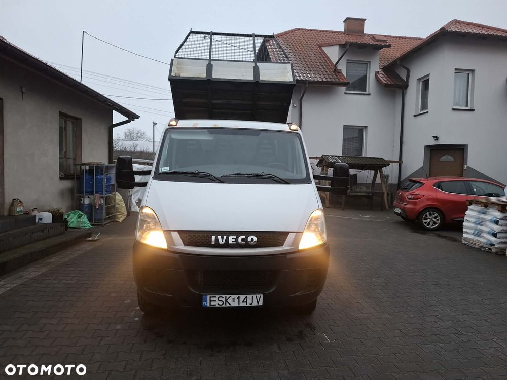 Iveco DAILY - 9