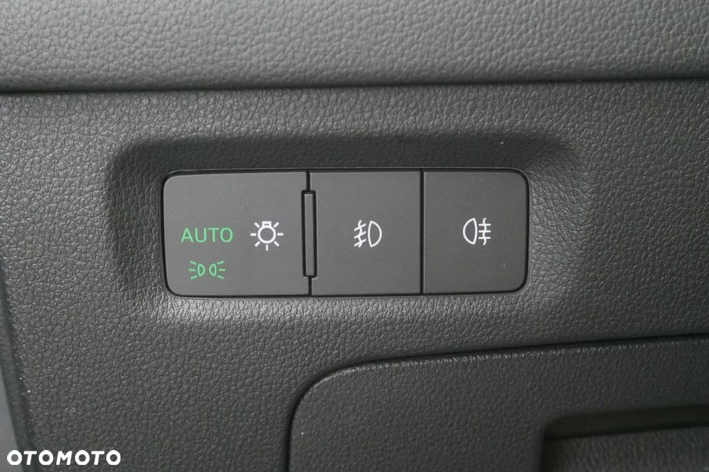 Skoda Octavia - 25