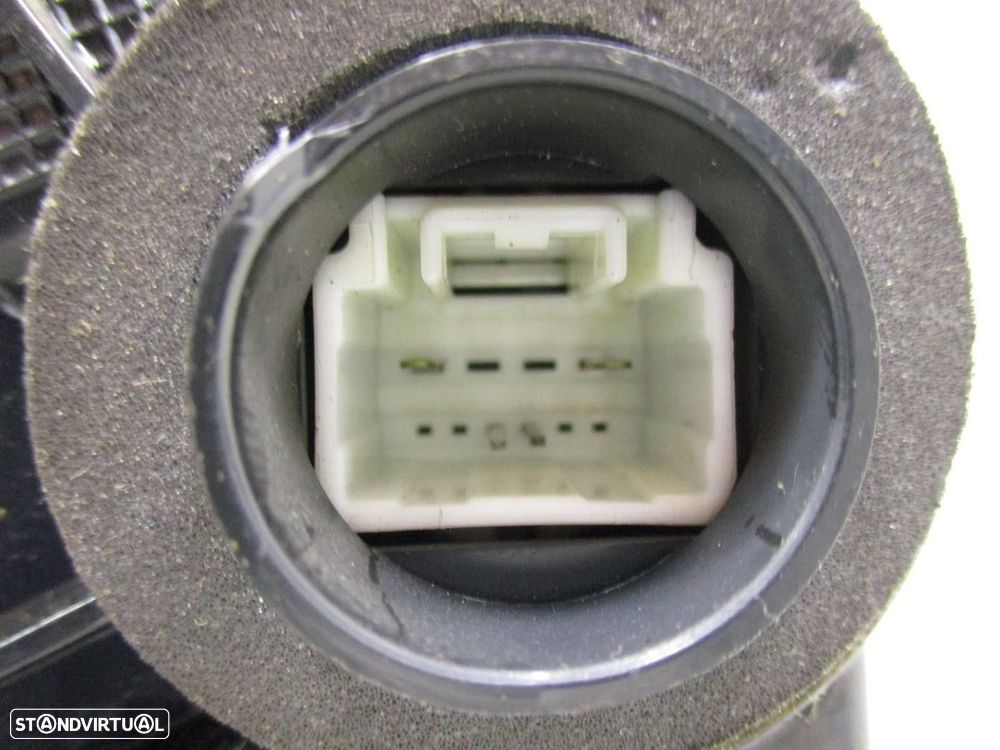 FECHADURA PORTA FRONTAL DIREITA TOYOTA RAV 4 III 2007 - - 4