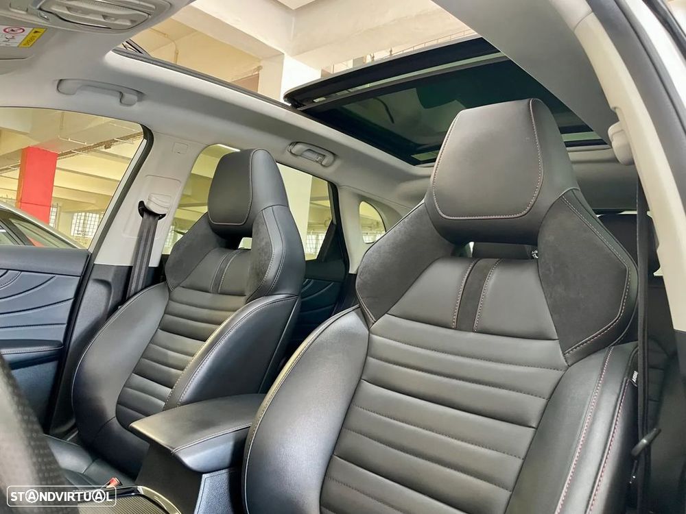 MG EHS 1.5 T-GDI Plug-in Hybrid Luxury - 13