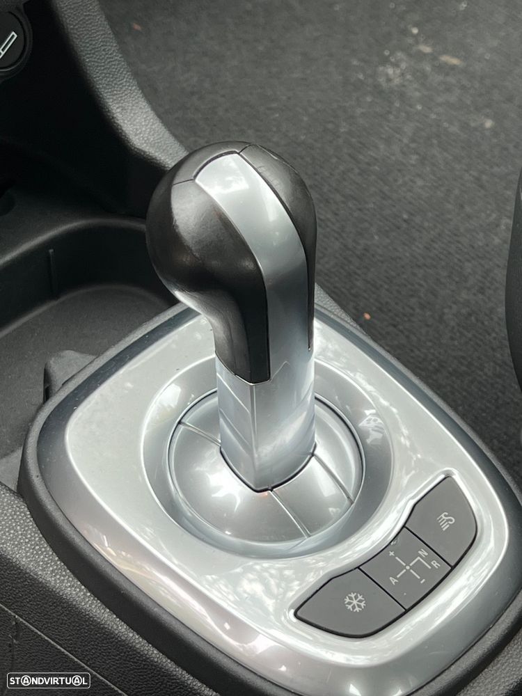 Opel Corsa 1.2 Cosmo Easytronic - 17