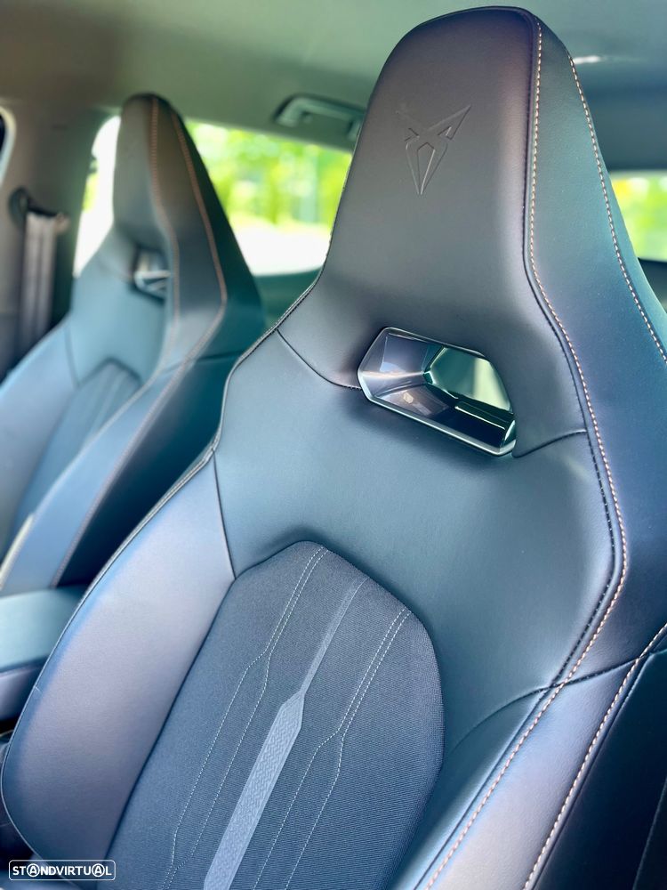 Cupra Leon Sportstourer 1.4 e-Hybrid (180 kW System) VZ - 4