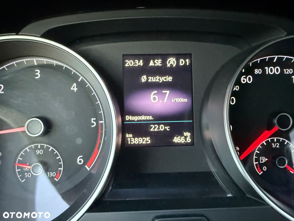 Volkswagen Golf 2.0 TDI BlueMotion Technology DSG Allstar - 19