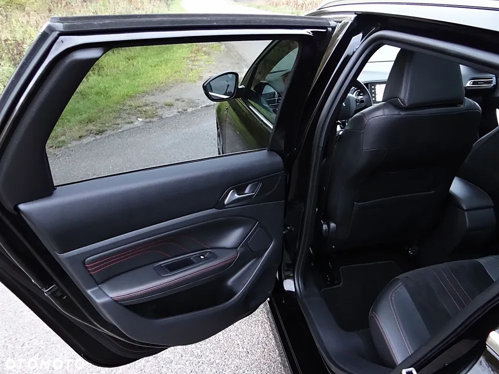 Peugeot 308 SW BlueHDi 150 Stop & Start GT-Line Edition - 36