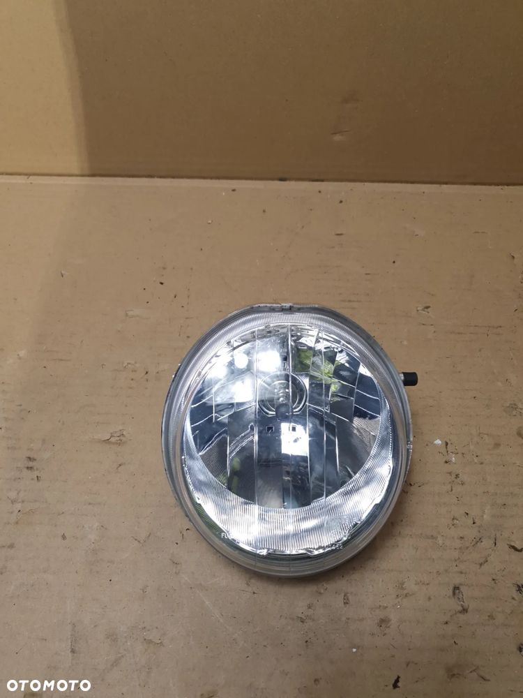 Yamaha bws 125 2010r Reflektor lampa przód przednia - 1