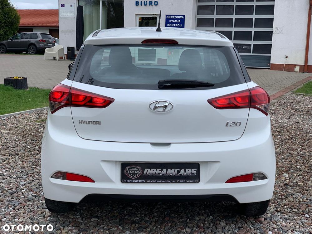 Hyundai i20 - 14