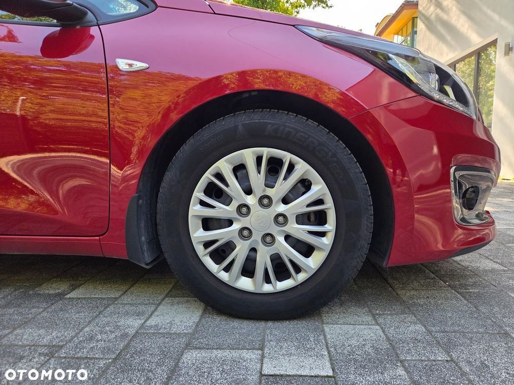 Kia Ceed 1.6 GDI L - 30