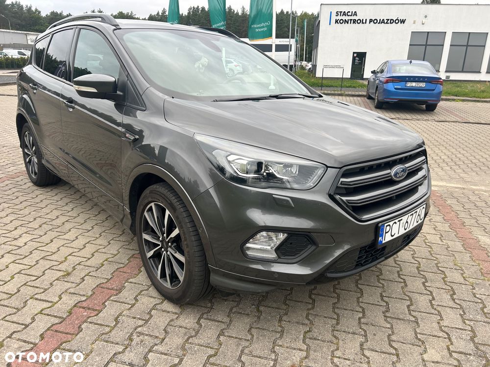 Ford Kuga 1.5 EcoBoost ST-LINE - 1