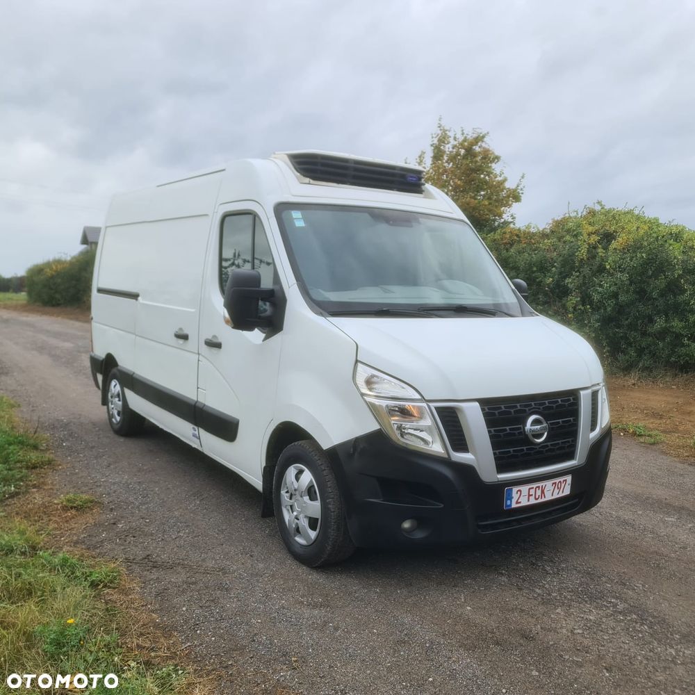 Nissan NV400 - 21