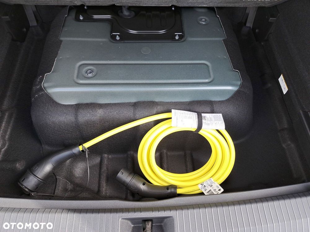 Volkswagen Tiguan - 20