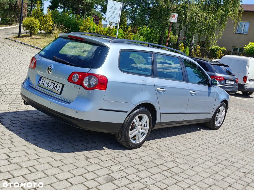 Volkswagen Passat 1.6 Comfortline - 9
