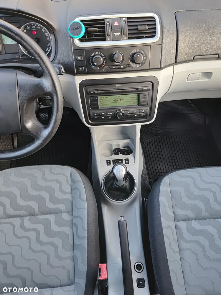 Skoda Fabia 1.4 16V STYLE Edition - 25