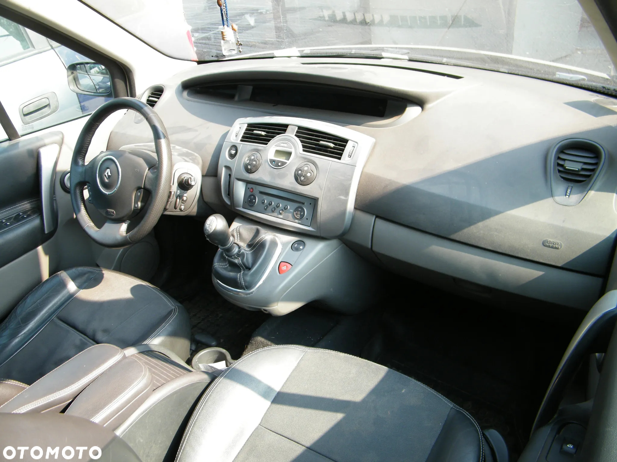 Renault Scenic II 1.5 DCI 106KM silnik K9K732 skrzynia TL4000 lakier TED11 - 5