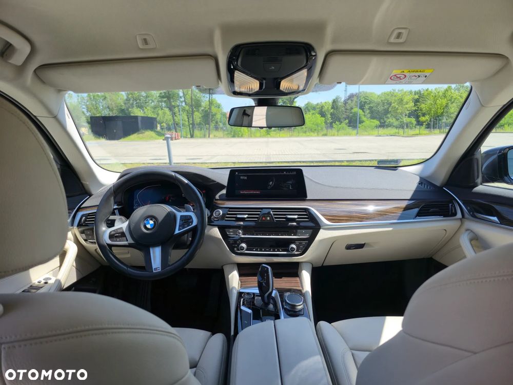 BMW Seria 5 520d xDrive Luxury Line - 16