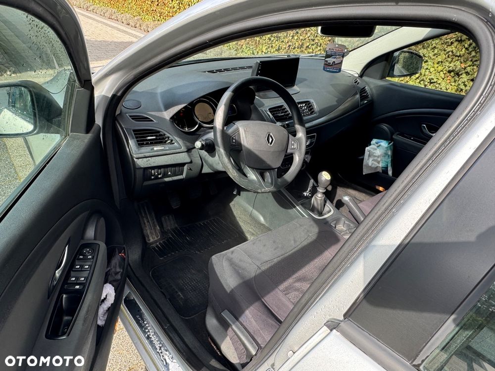 Renault Megane 1.5 dCi Dynamique - 5