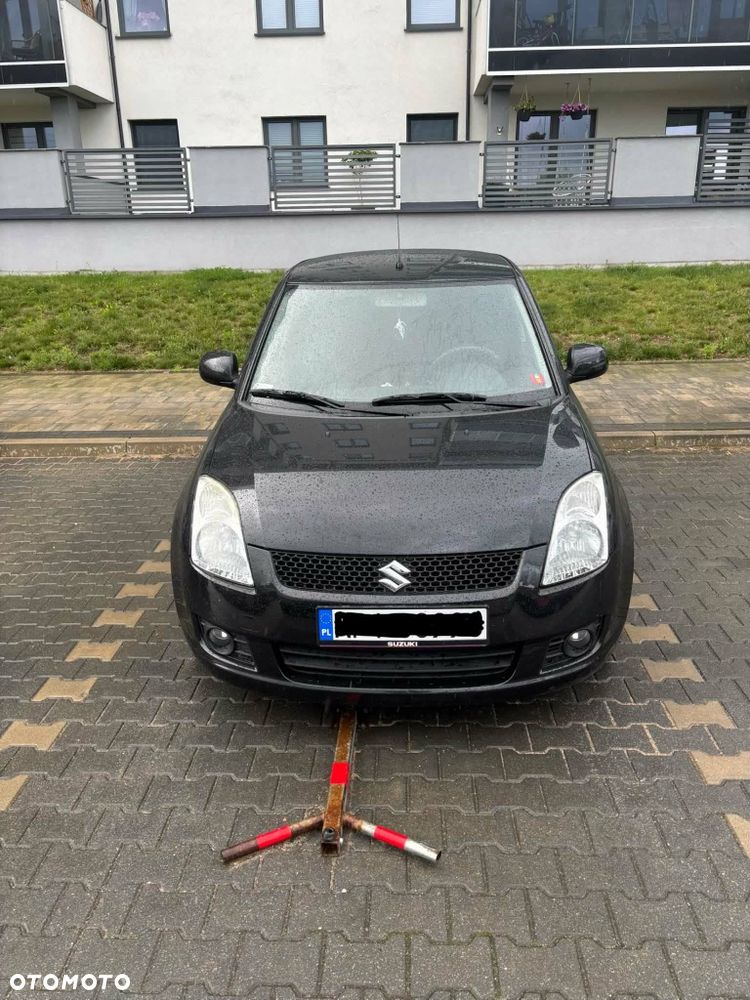 Suzuki Swift - 2