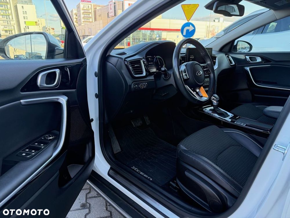 Kia XCeed 1.6 GDI PHEV L Business Line DCT - 14