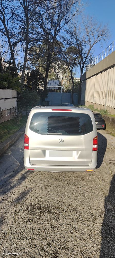 Mercedes-Benz V 220 - 4