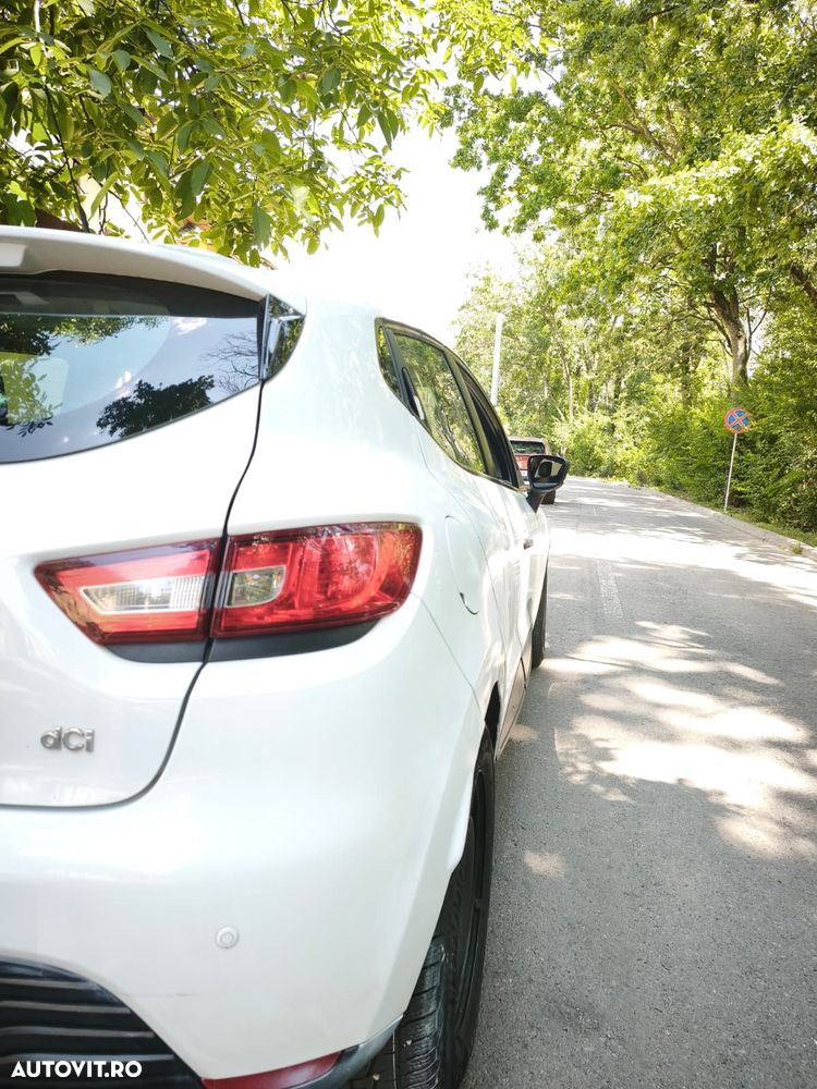 Renault Clio 1.5 dCi 75 Authentique - 3