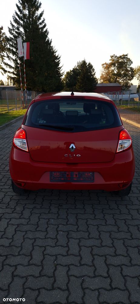 Renault Clio - 3