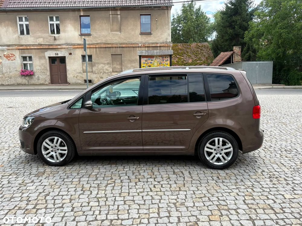 Volkswagen Touran 2.0 TDI DPF BlueMotion Technology Cup - 5