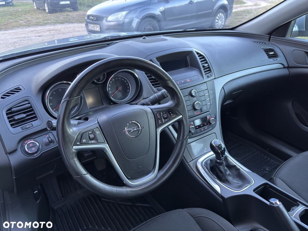 Opel Insignia 1.8 Elegance - 11
