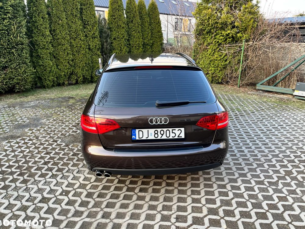 Audi A4 Avant 2.0 TDI DPF S line Sportpaket - 7