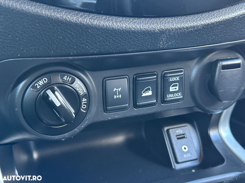Nissan Navara DC 4x4 EU6 S&S N-Connecta - 15